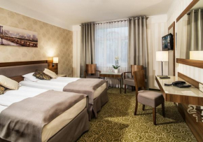 Гостиница Hotel Lord - Warsaw Airport  Варшава